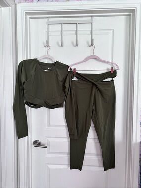 Zella Crossover Activewear Set